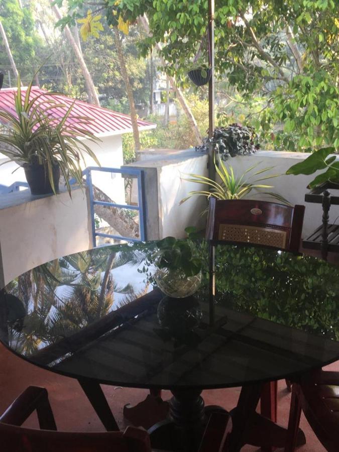 Marari Sibiya Beach Villa Mararikulam Bagian luar foto