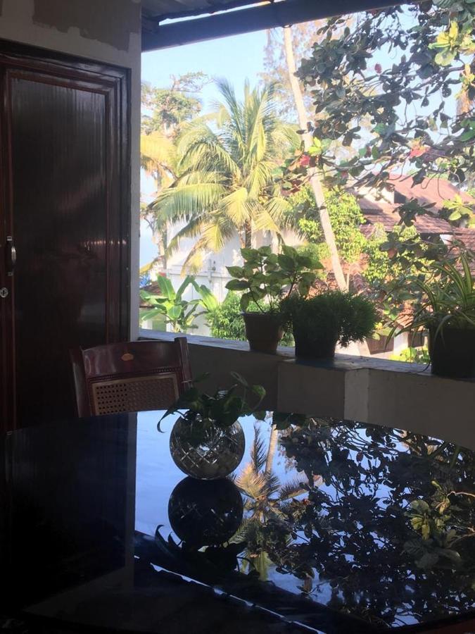 Marari Sibiya Beach Villa Mararikulam Bagian luar foto